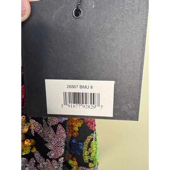 Mac Duggal NWT Sequined Floral Detail Mini Dress in Black Multi Size 8 - Picture 7 of 8